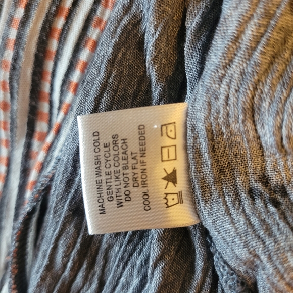 Grace & Lace Floral  Blouse - Gray with Pink and Yellow - Picture 4 of 6